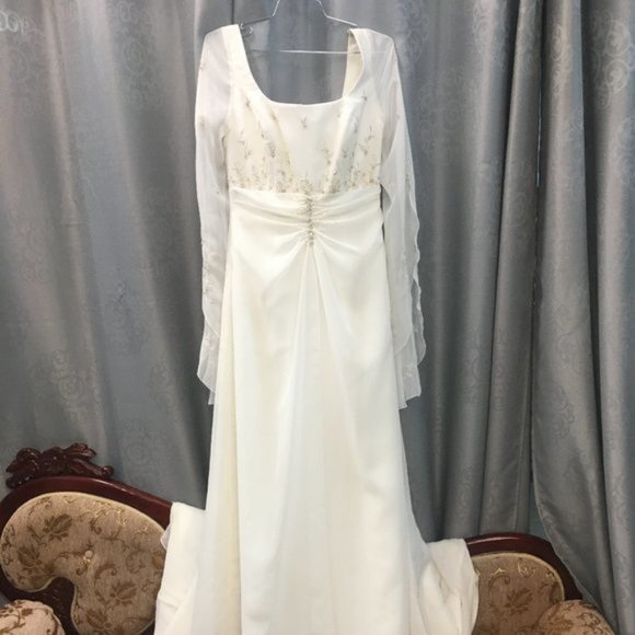 New Vintage Wedding Dress, Poet LONG SLEEVE Bell Aline Reg $3499 Size10 Rustic - Picture 9 of 15